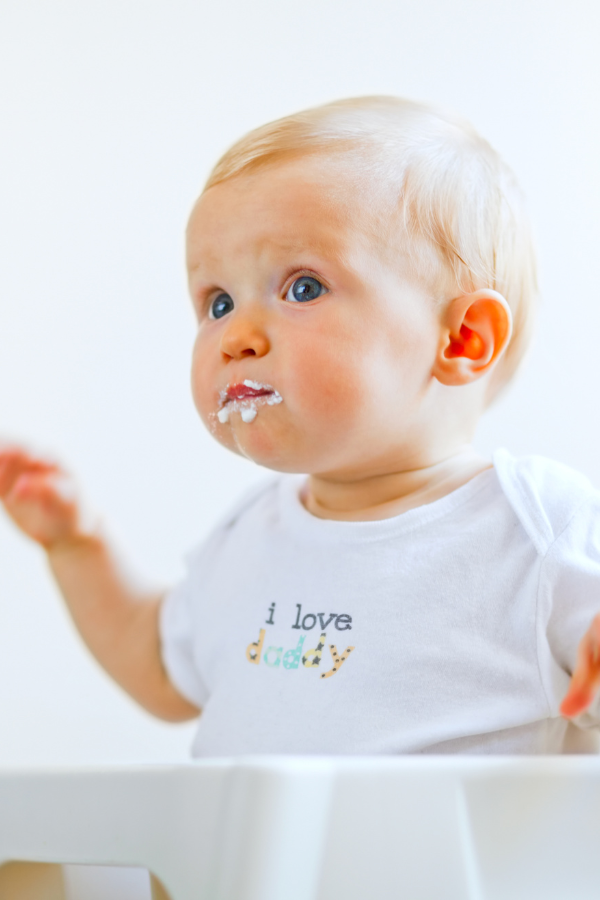 All About Our Experience with Baby Led Weaning at 6 Months - Messy Bun ...