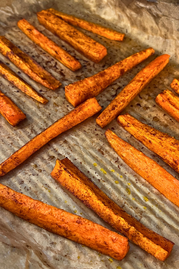 baby led weaning recipe Simple Cinnamon Carrot Fries